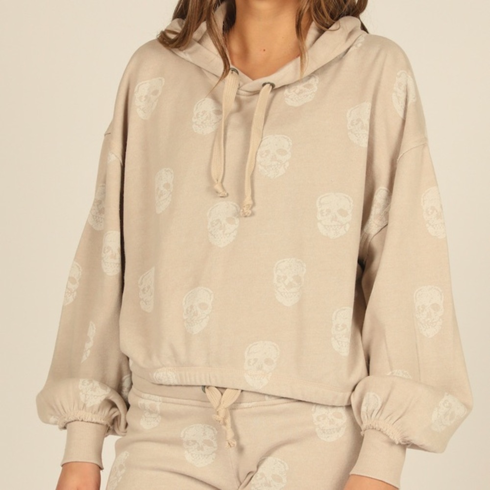 Vintage Havana Tan Skull Hoodie